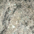 granit brésilien vert tropical pour monument cinéraire